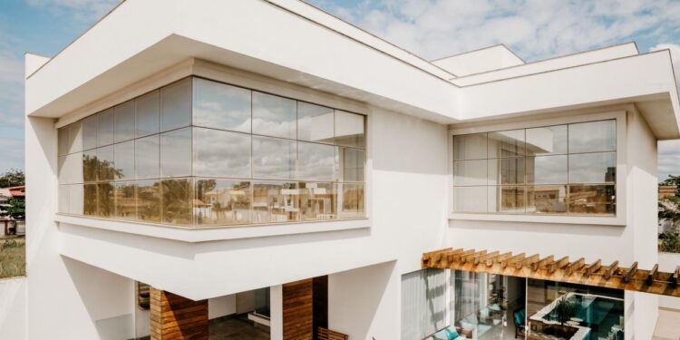 Luxury Minimalist Micro Housing Efficient Space Optimization